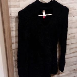 No Boundaries womens sweater.  Box 318